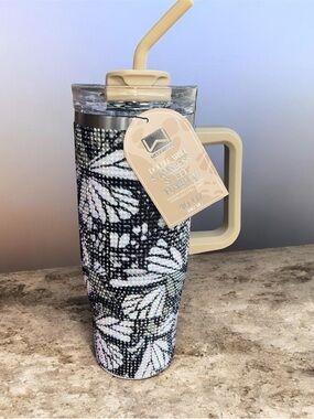 Wellness 40oz. Black and White Tumbler